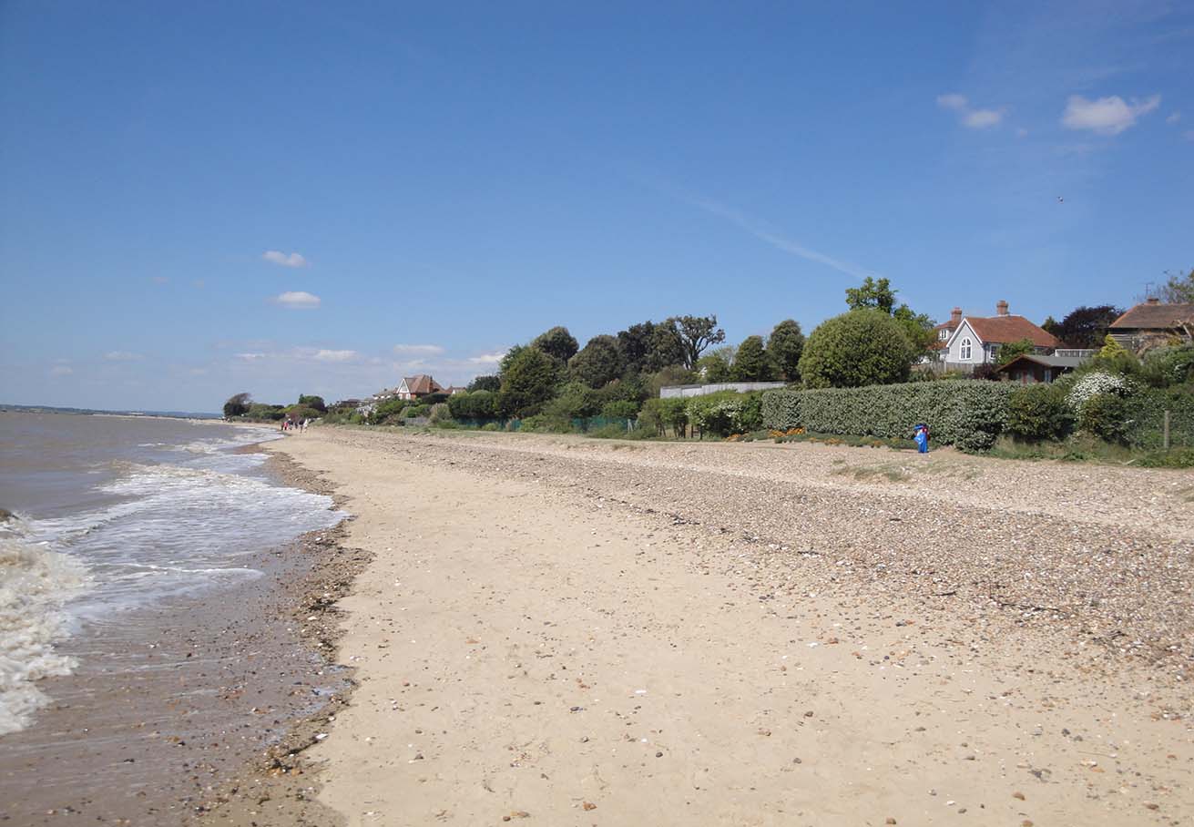 Colchester Beach Sunset: The Best Spots to Capture Postcard-Worthy Photographs