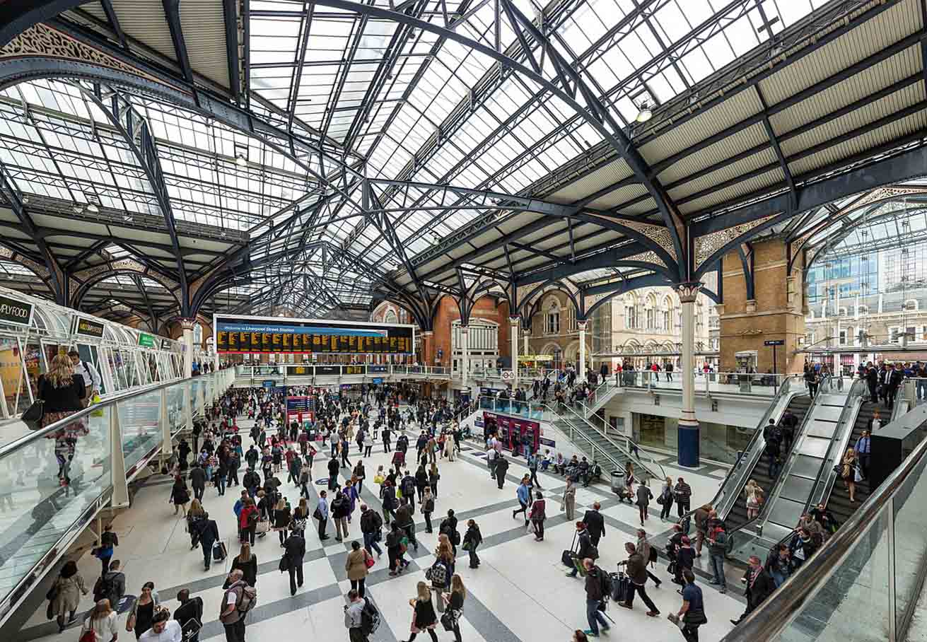 Budget Travel in Chelmsford – My Personal Money-Saving Tips